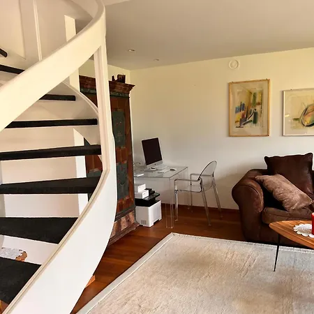 Penthousetraum Im Herzen Merans *